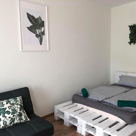 L&R Apartment Győr Kültér fotó