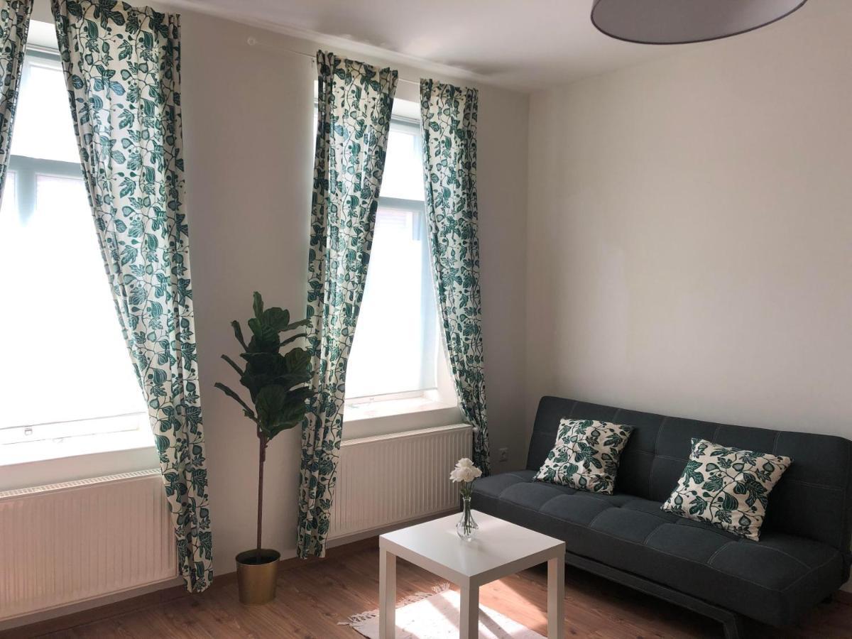 L&R Apartment Győr Kültér fotó